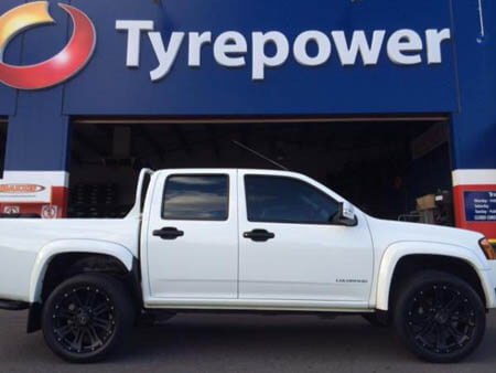 Holden Colorado fitted with 20 inch CSA Raptor 