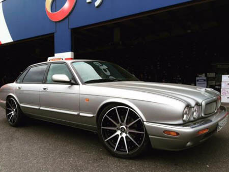 Supercharged XJR Jaguar fitted with 20 inch Staggered Machine Face Gloss Black BSA V 15 