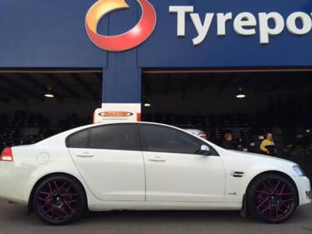 VE Commodore fitted with Pink Piped King Matrix 