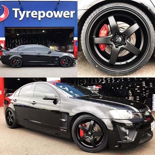 VE GTS fitted with 20 inch Staggered Satin Black HR Racing HR1 