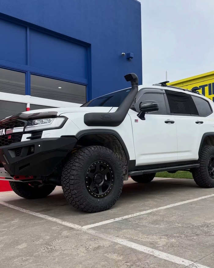Toyota Landcruiser 