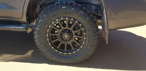 ACCESS ALLOYS – SPYDER 18 INCH WRAPPED IN 33X12.50R18 NITTO RIDGE GRAPPLERS 