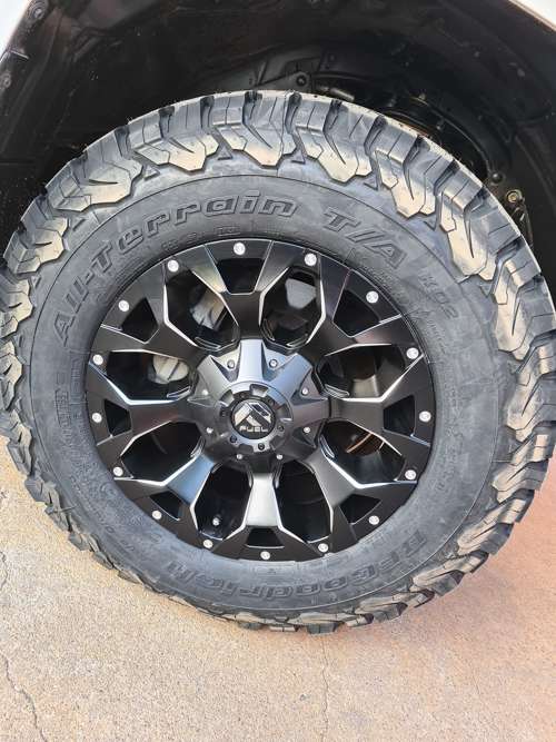 150 series prado with 17x8.5 Fuel Assault Black Matt Milled wheels wrapped in 17 inch BFG TYRES 