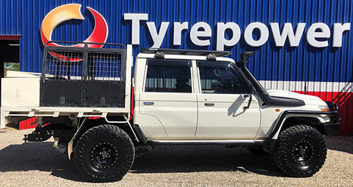 Toyota Land Cruiser with Dynamic bead lockers wrapped in Toyo Mt 